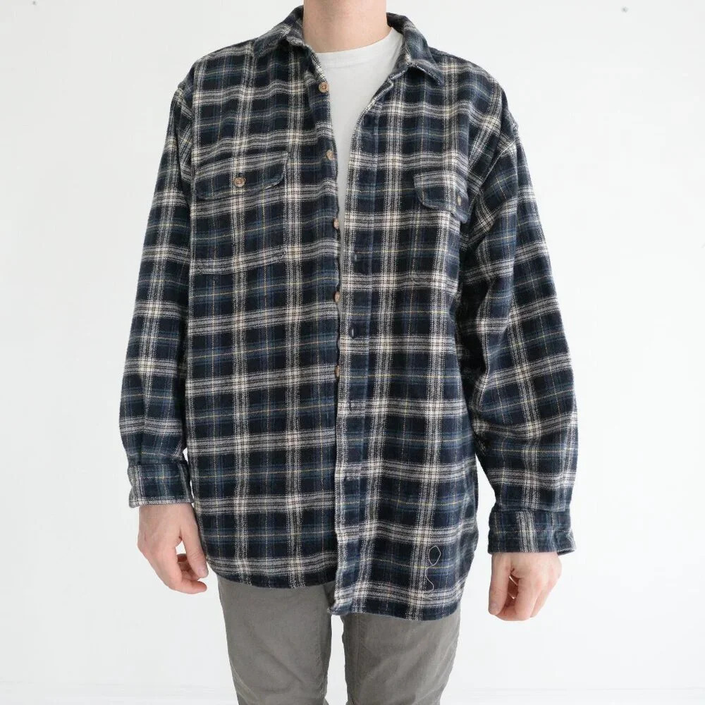 Vintage Field And Stream Outfitter Navy And Blue Checker Pattern Button Up Shirt